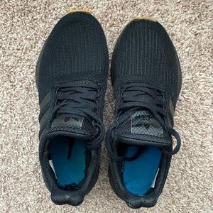 Adidas Swift-Run Black Athletic Men Sneakers Sz 7.5